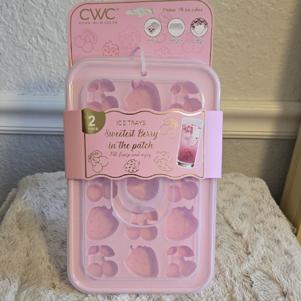 CWC Pink Ice Tray Set